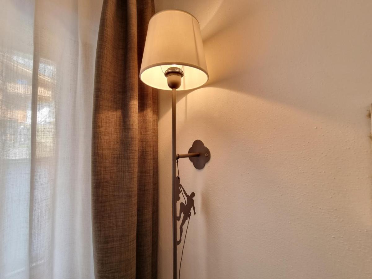 Residence Le Rose 博萨迪法萨 外观 照片