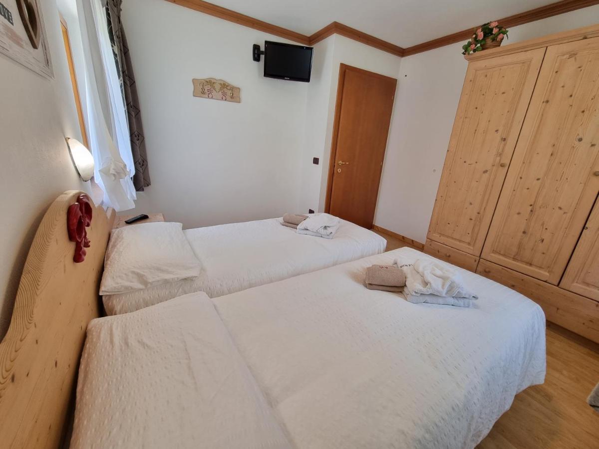 Residence Le Rose 博萨迪法萨 外观 照片